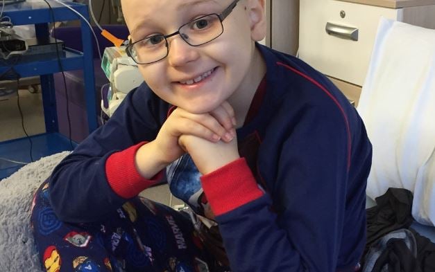 Alexander Goodwin British Boy Battling Rare Cancer Arrives In Kctv5