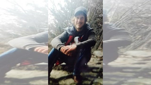 Police looking for missing man in Overland Park