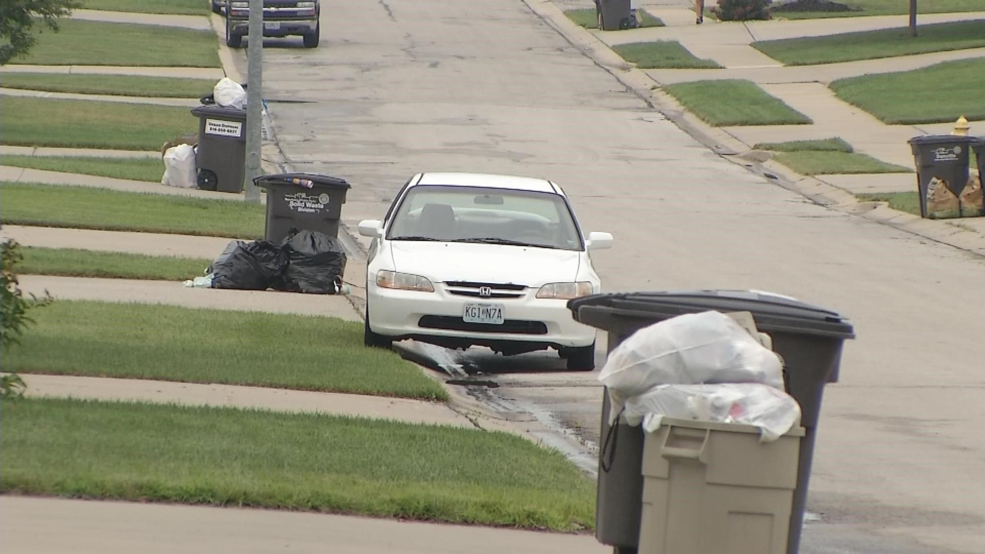 Residents complain over trash troubles in Lee's Summit KCTV5 News
