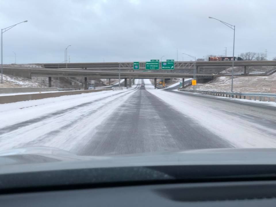 Kansas City sees its first snow of the winter KCTV5