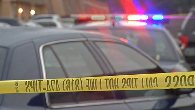 Woman found murdered on sidewalk near 36th, Park