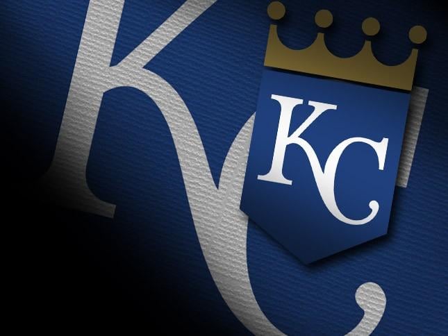 Royals sign contracts with 11 players