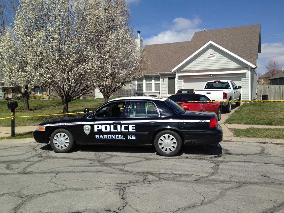 Domestic fight ends with Gardner police fatally shooting woman KCTV5