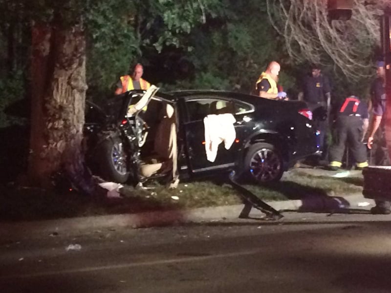 Woman seriously hurt in crash on Ward Parkway - KCTV5 News